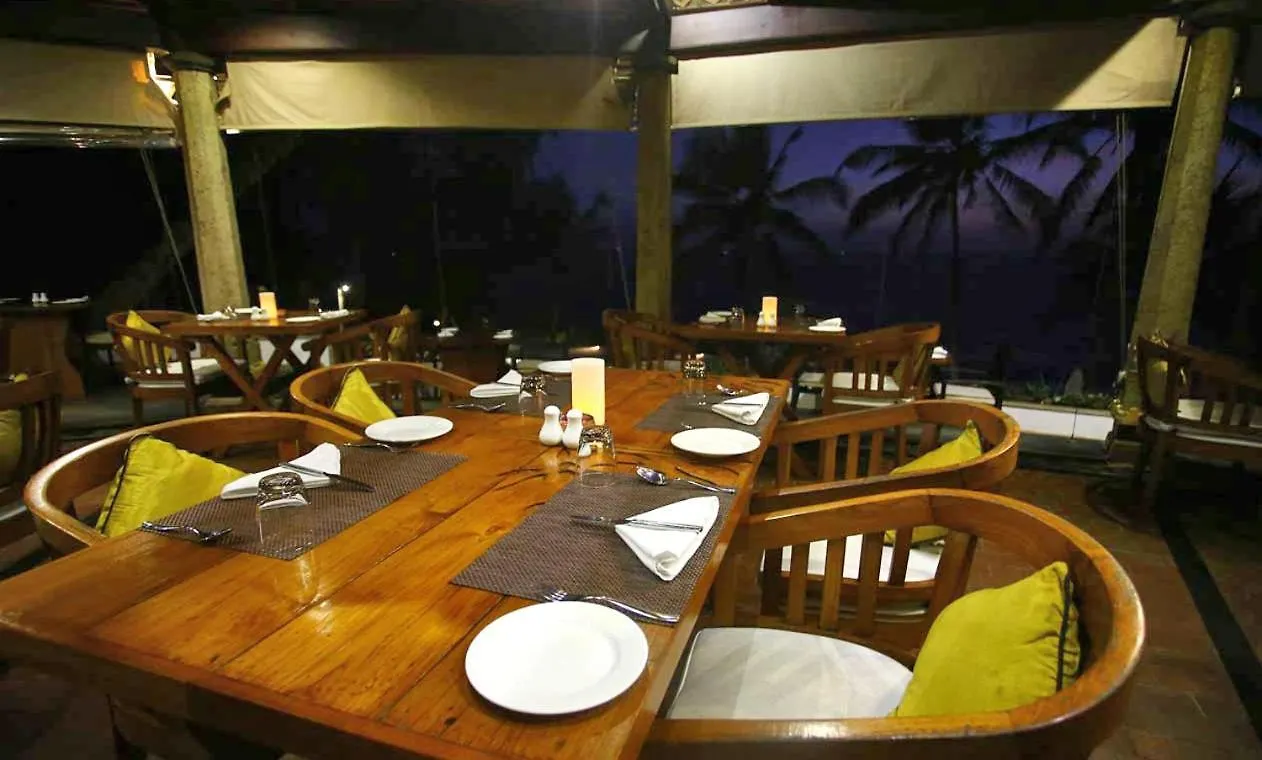 Niraamaya Wellness Retreats, Surya Samudra, Kovalam Indie