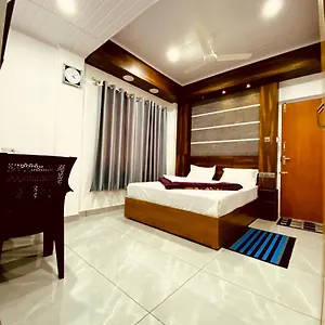https://drizzle-valley-cottage.hotels-munnar.com