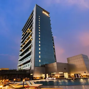 sunday-hotels-and-residences.top-gurgaonhotels.com/