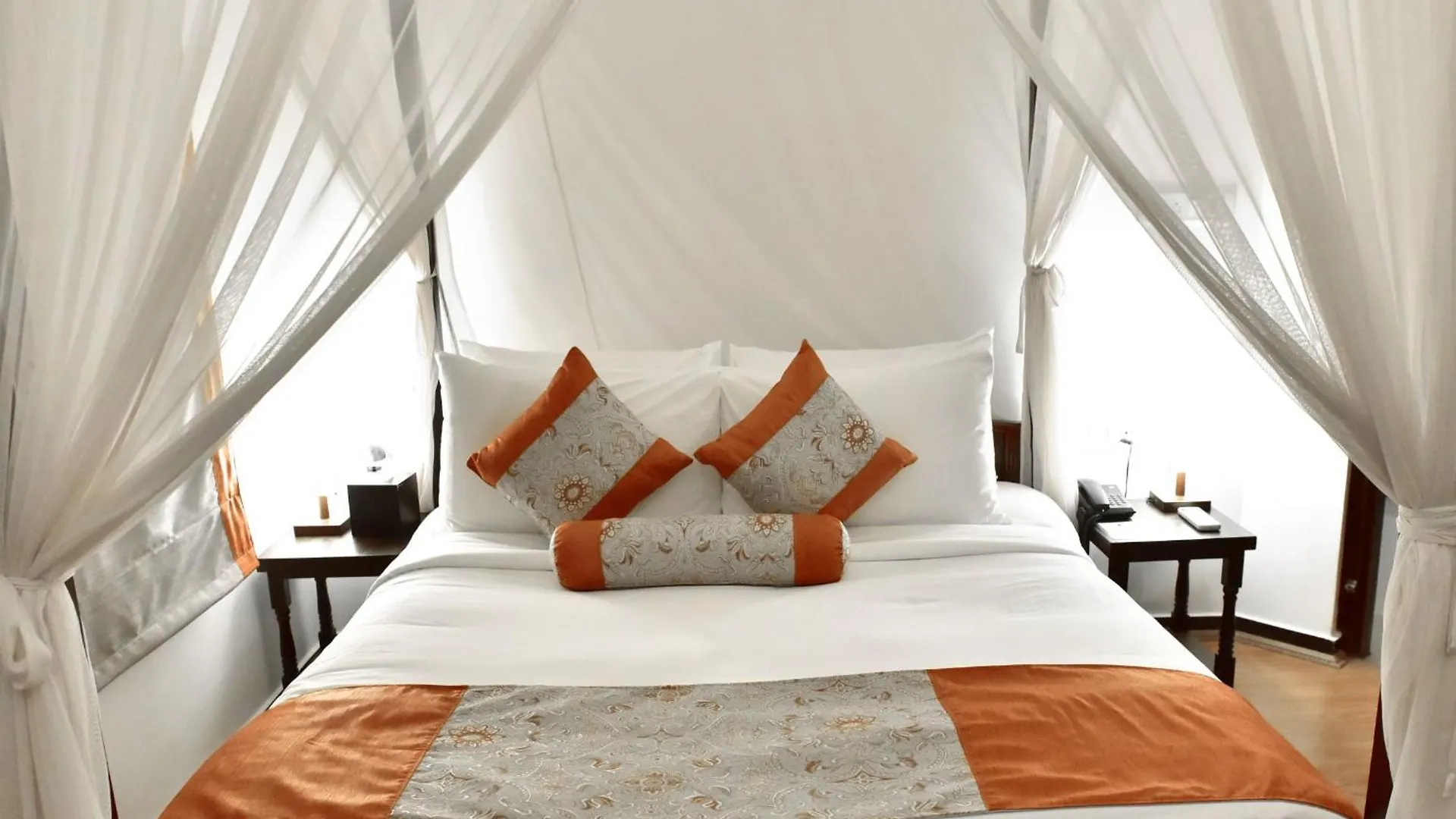 Niraamaya Wellness Retreats, Surya Samudra, Kovalam 5*,  Indien