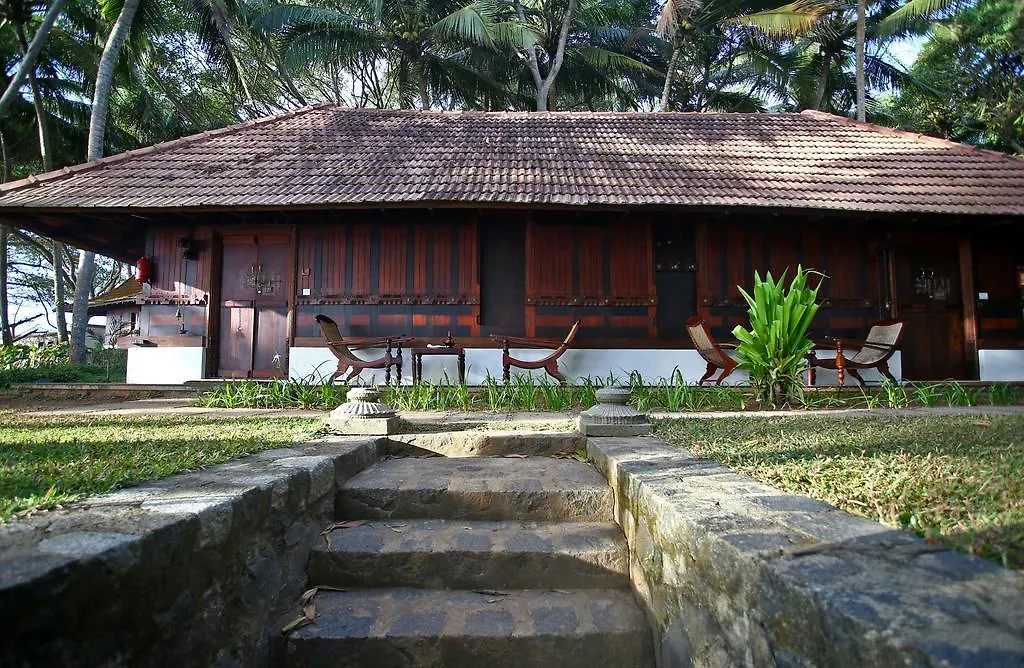 ***** Üdülőközpont Niraamaya Wellness Retreats, Surya Samudra, Kovalam India